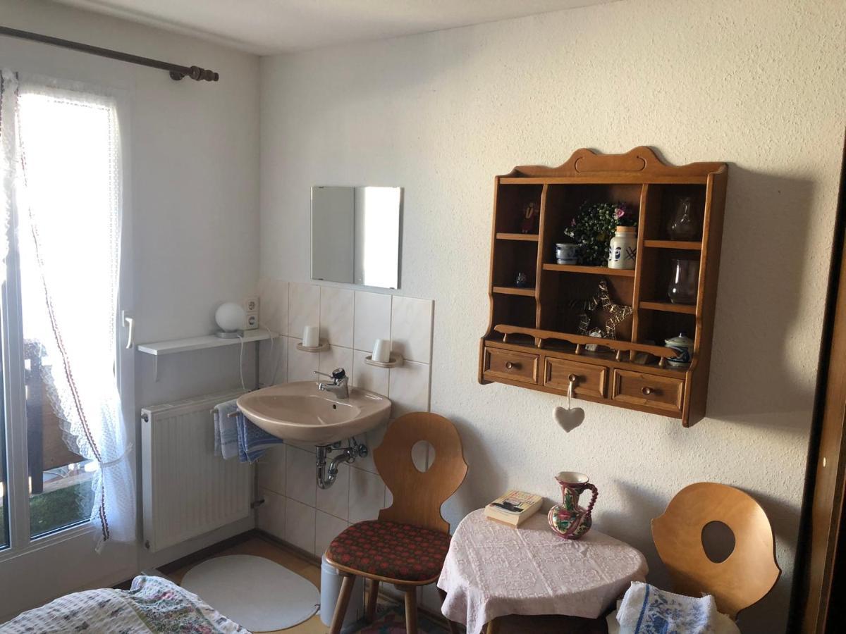 Gaestehaus Lickert Familie Dreher Hinterzarten Bagian luar foto