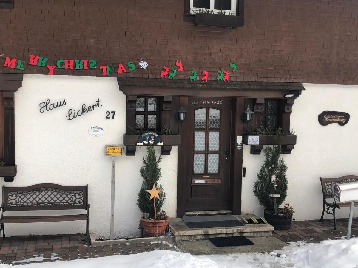 Gaestehaus Lickert Familie Dreher Hinterzarten Bagian luar foto